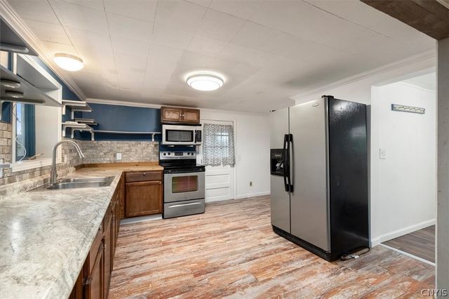 7542 Beach Road, Montezuma, NY 13021
