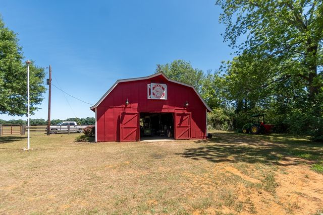 8705 County Road 99, Newville, AL 36353
