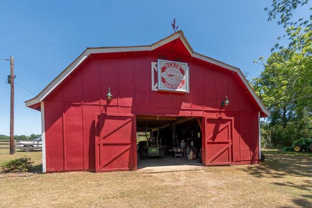 8705 County Road 99, Newville, AL 36353