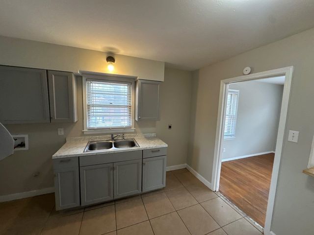 3553 JULIA ST, Memphis, TN 38127