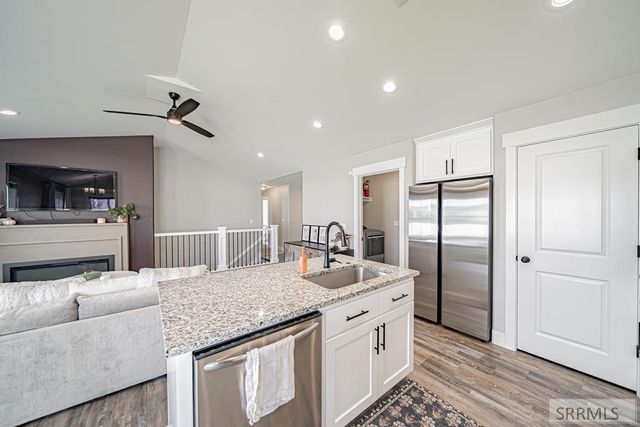 445 Rock Hill Lane, Idaho Falls, ID 83401