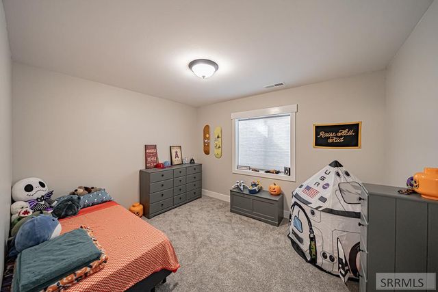 445 Rock Hill Lane, Idaho Falls, ID 83401