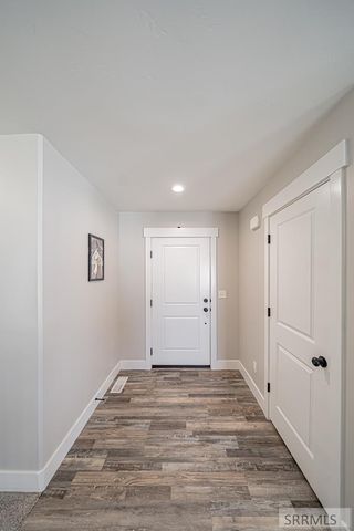 445 Rock Hill Lane, Idaho Falls, ID 83401