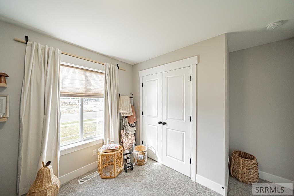 Image 33 of property listing at 445 Rock Hill Lane, Idaho Falls, ID 83401