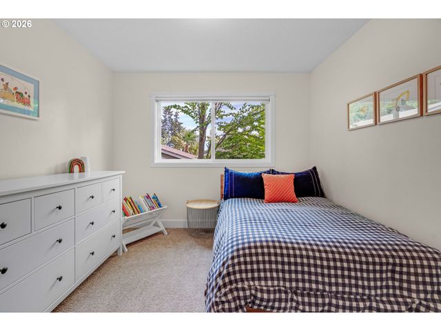 2907 CARRIAGE Way, West Linn, OR 97068