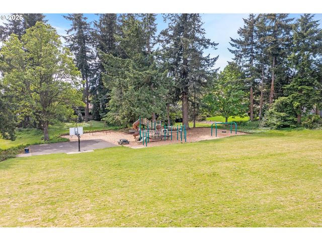 2907 CARRIAGE Way, West Linn, OR 97068
