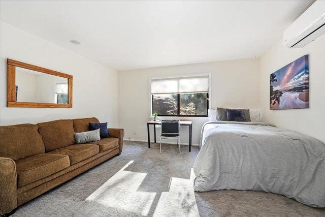 12524 Jayhawk Ct, Penn Valley, CA 95946