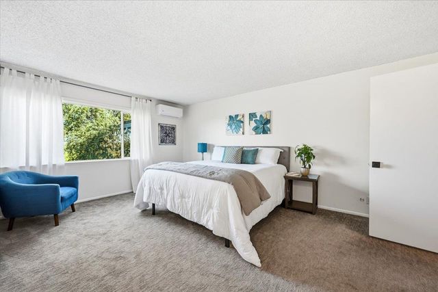 12524 Jayhawk Ct, Penn Valley, CA 95946