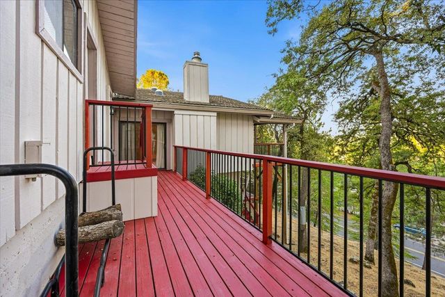 12524 Jayhawk Ct, Penn Valley, CA 95946