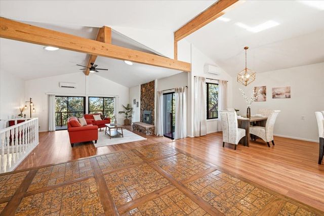 12524 Jayhawk Ct, Penn Valley, CA 95946