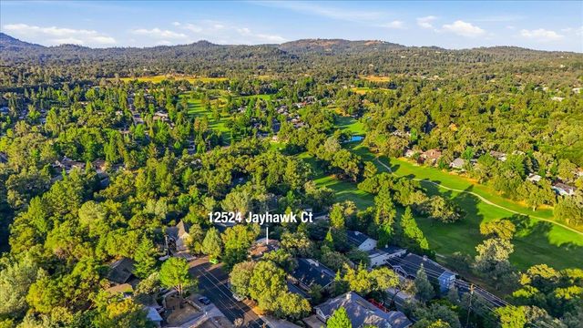 12524 Jayhawk Ct, Penn Valley, CA 95946