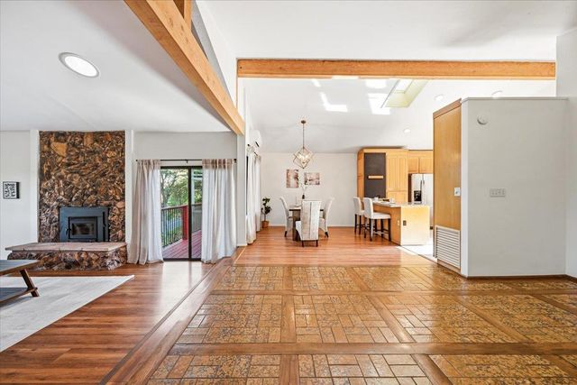 12524 Jayhawk Ct, Penn Valley, CA 95946