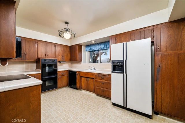 3147 E Los Cerillos Drive, West Covina, CA 91791