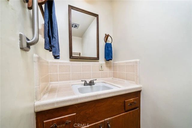 3147 E Los Cerillos Drive, West Covina, CA 91791