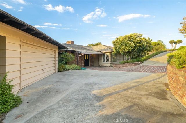 3147 E Los Cerillos Drive, West Covina, CA 91791
