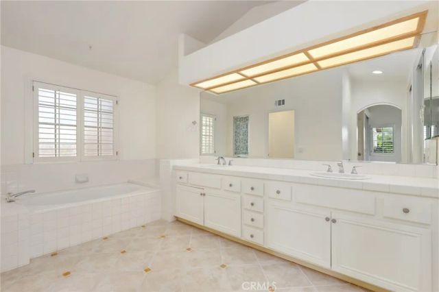 2316 Cascade, Tustin, CA 92782