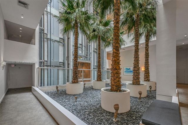 3131 NE 188th St 2-1107, Aventura, FL 33180