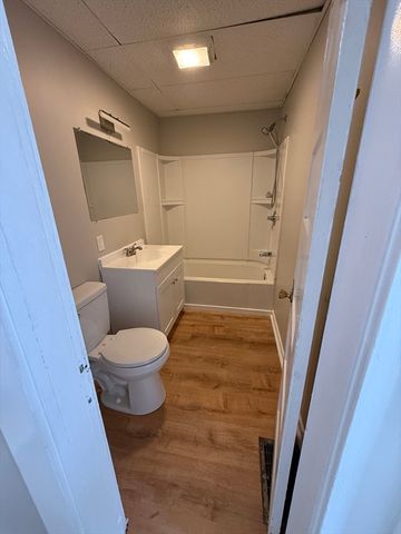 108 Alden St, Springfield, MA 01109