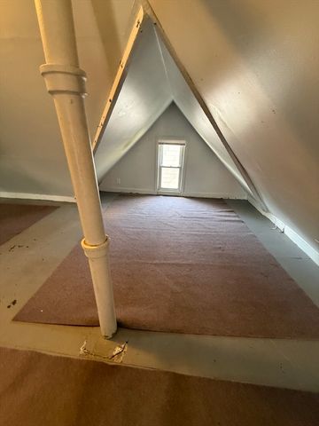 108 Alden St, Springfield, MA 01109