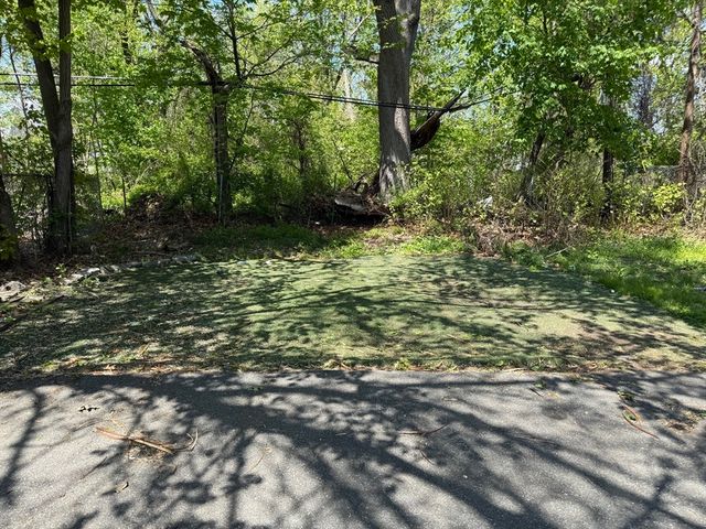 108 Alden St, Springfield, MA 01109