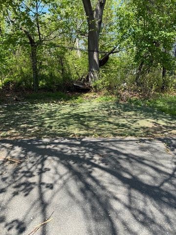 108 Alden St, Springfield, MA 01109