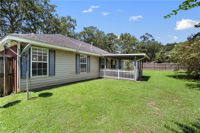 2865 Barlett Drive, Mobile, AL 36608