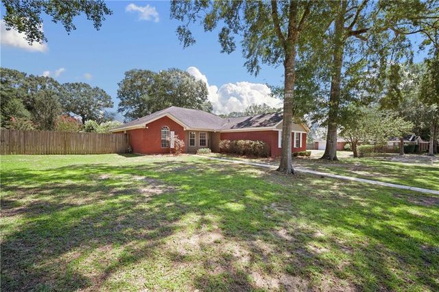 2865 Barlett Drive, Mobile, AL 36608