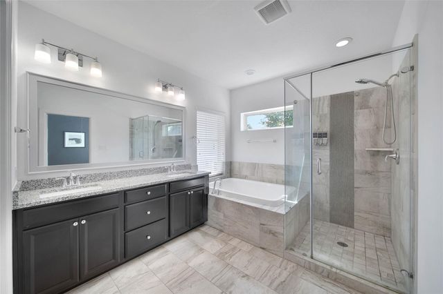 8710 Strongoak Lane, Houston, TX 77055