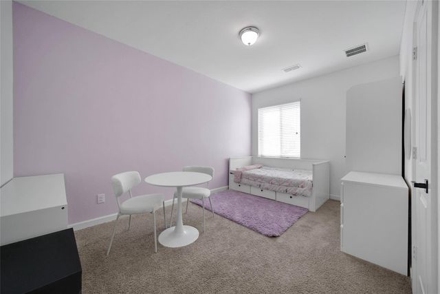 8710 Strongoak Lane, Houston, TX 77055