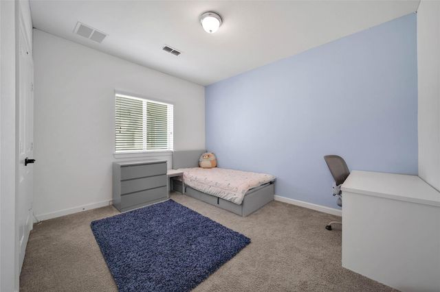 8710 Strongoak Lane, Houston, TX 77055