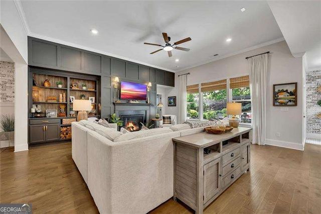 413 Carmichael Circle, Canton, GA 30115