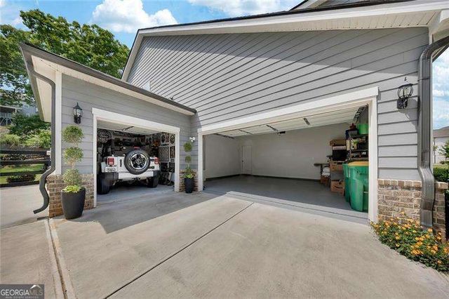 413 Carmichael Circle, Canton, GA 30115