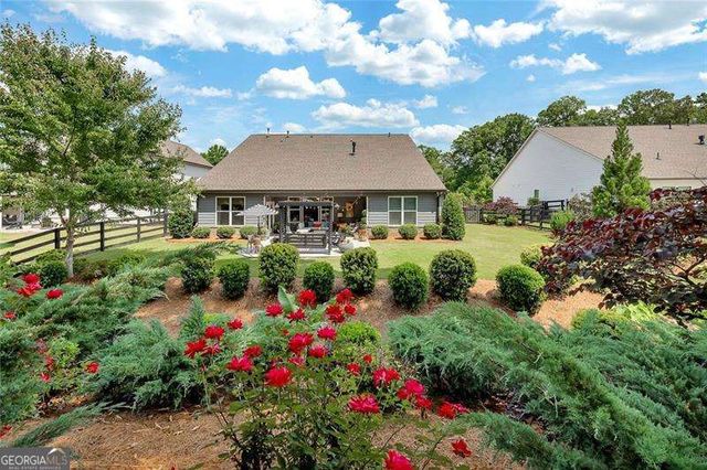 413 Carmichael Circle, Canton, GA 30115