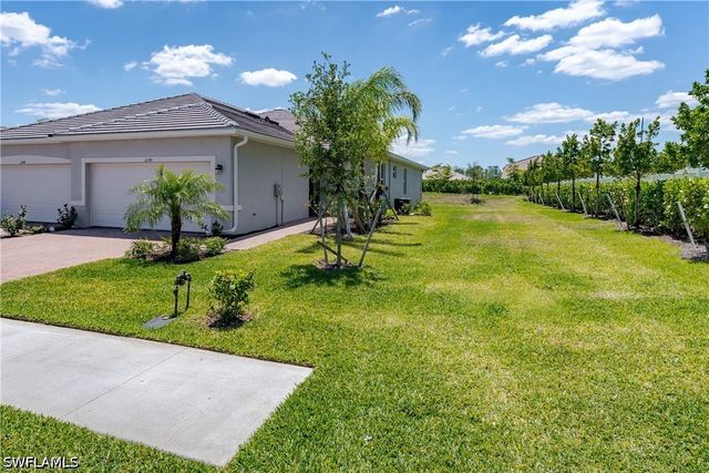 2140 Dragonfruit WAY, Naples, FL 34120