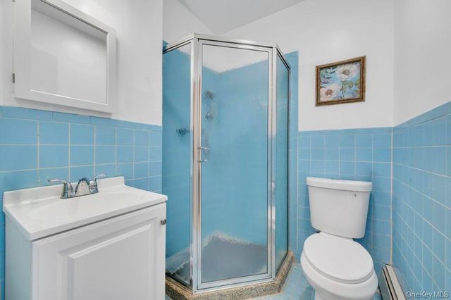 10 Hunting Hill Road, Woodbury, NY 11797