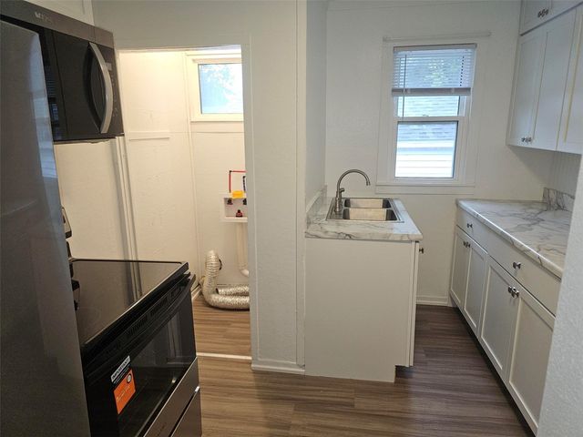 1325 Maplewood Drive NE, Cedar Rapids, IA 52402