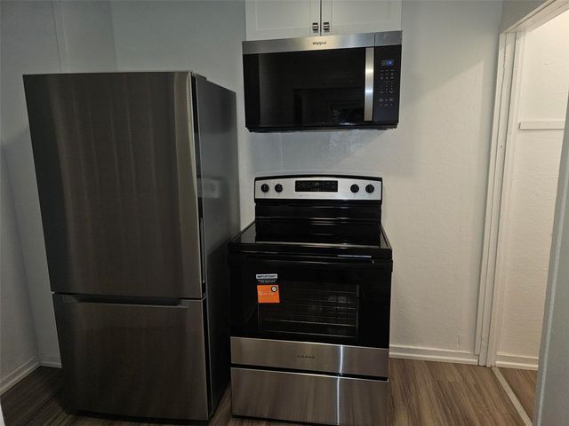 1325 Maplewood Drive NE, Cedar Rapids, IA 52402