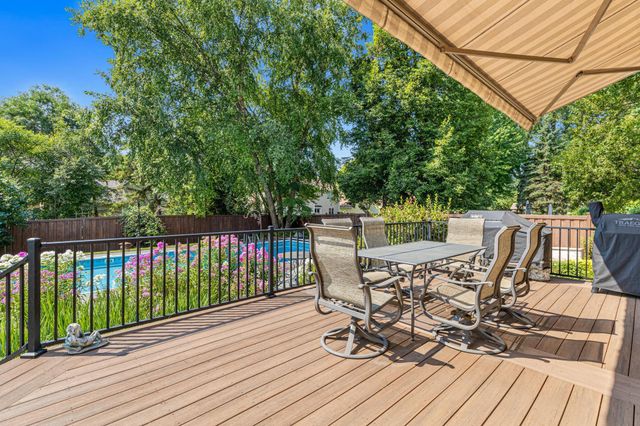 1310 Woodcrest Avenue, Shoreview, MN 55126