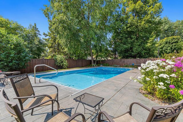 1310 Woodcrest Avenue, Shoreview, MN 55126