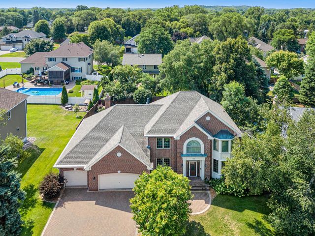 1310 Woodcrest Avenue, Shoreview, MN 55126