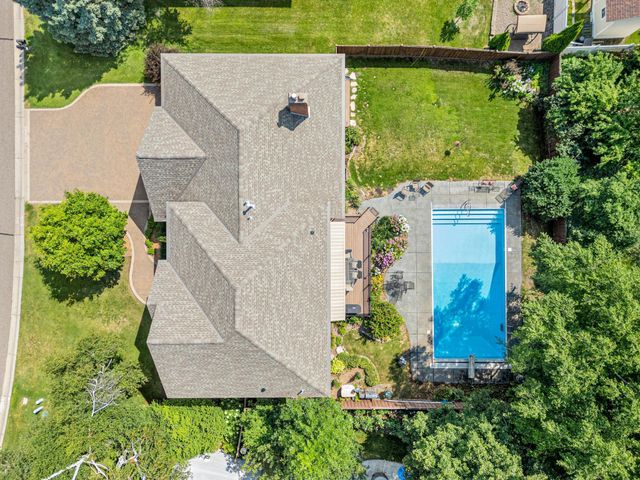 1310 Woodcrest Avenue, Shoreview, MN 55126