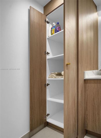 3505 S Ocean Dr 808, Hollywood, FL 33019