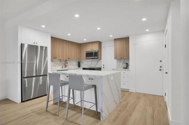 3505 S Ocean Dr 808, Hollywood, FL 33019