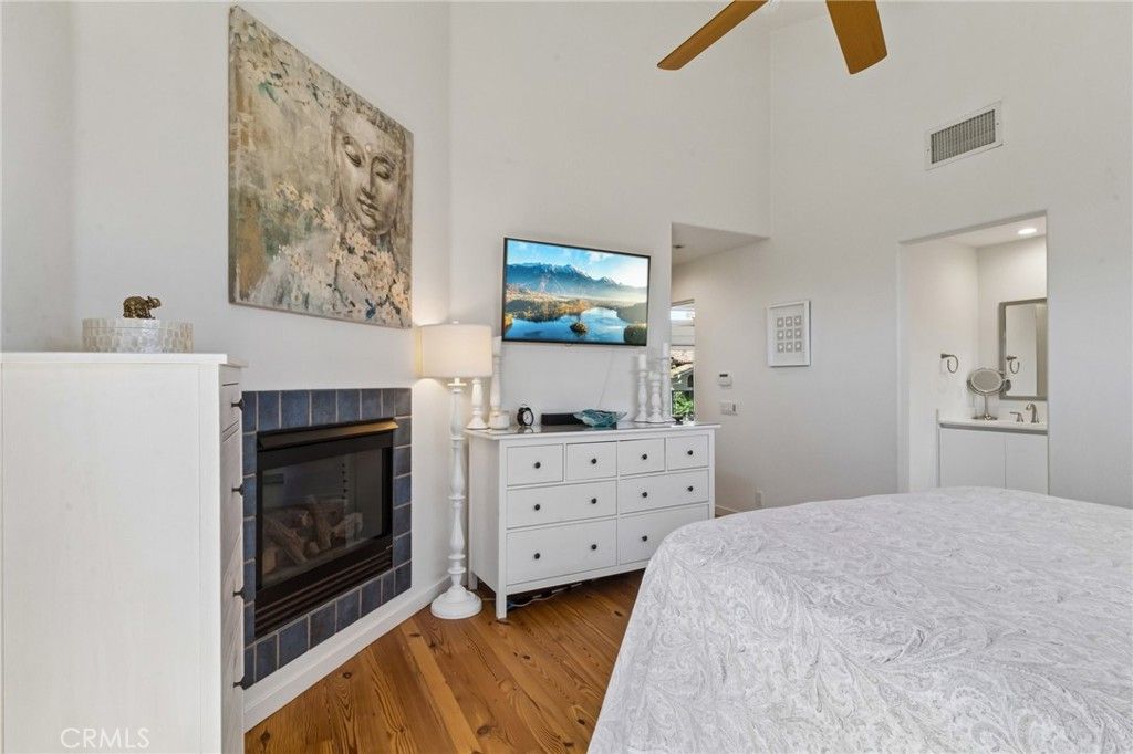 Image 16 of property listing at 6512 Surfside Lane, Carlsbad, CA 92011