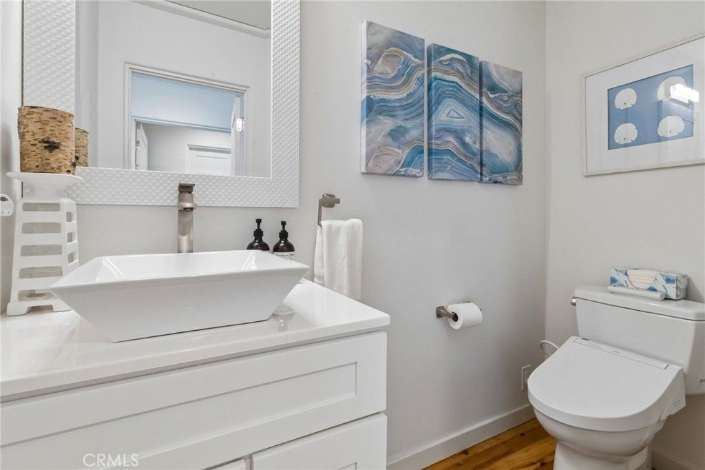 Image 19 of property listing at 6512 Surfside Lane, Carlsbad, CA 92011