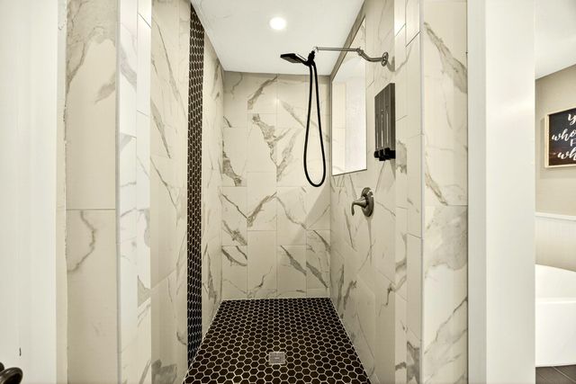 155 Morton Way, Jacksonville, OR 97530