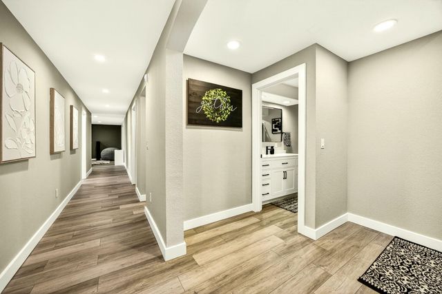 155 Morton Way, Jacksonville, OR 97530