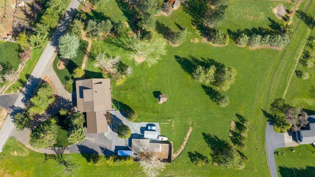 155 Morton Way, Jacksonville, OR 97530