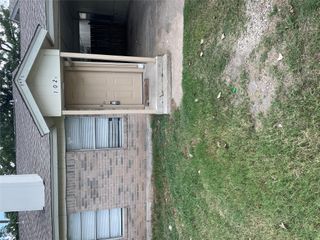 104 Jim Cage LN A, Hutto, TX 78634