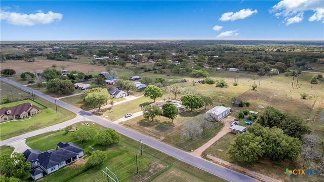 201 Parsons Road, Victoria, TX 77904